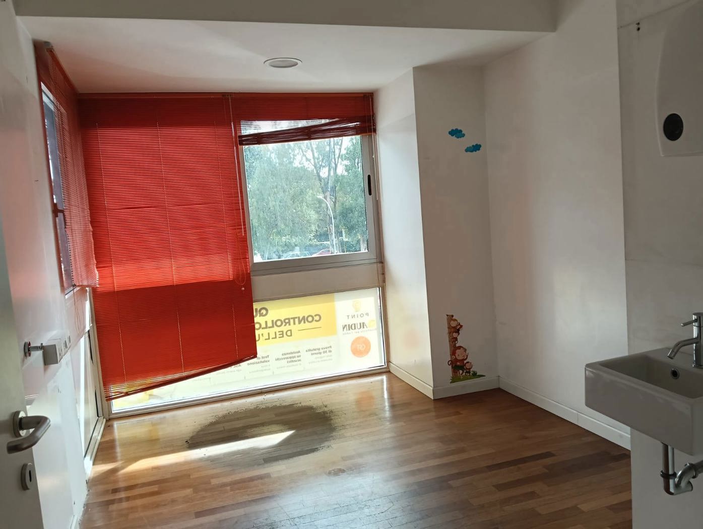 Negozio in affitto a Roma