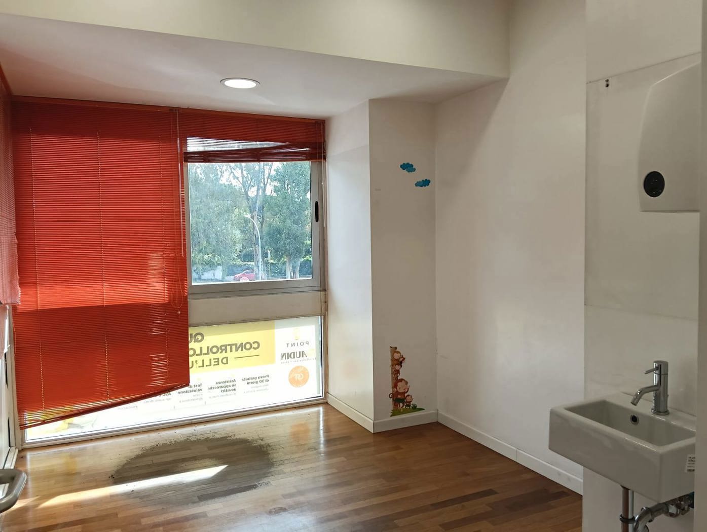 Negozio in affitto a Roma