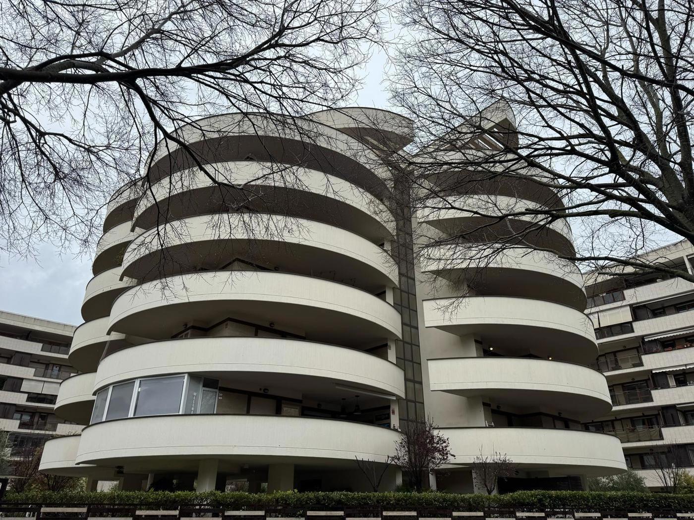 Bilocale con box a Roma