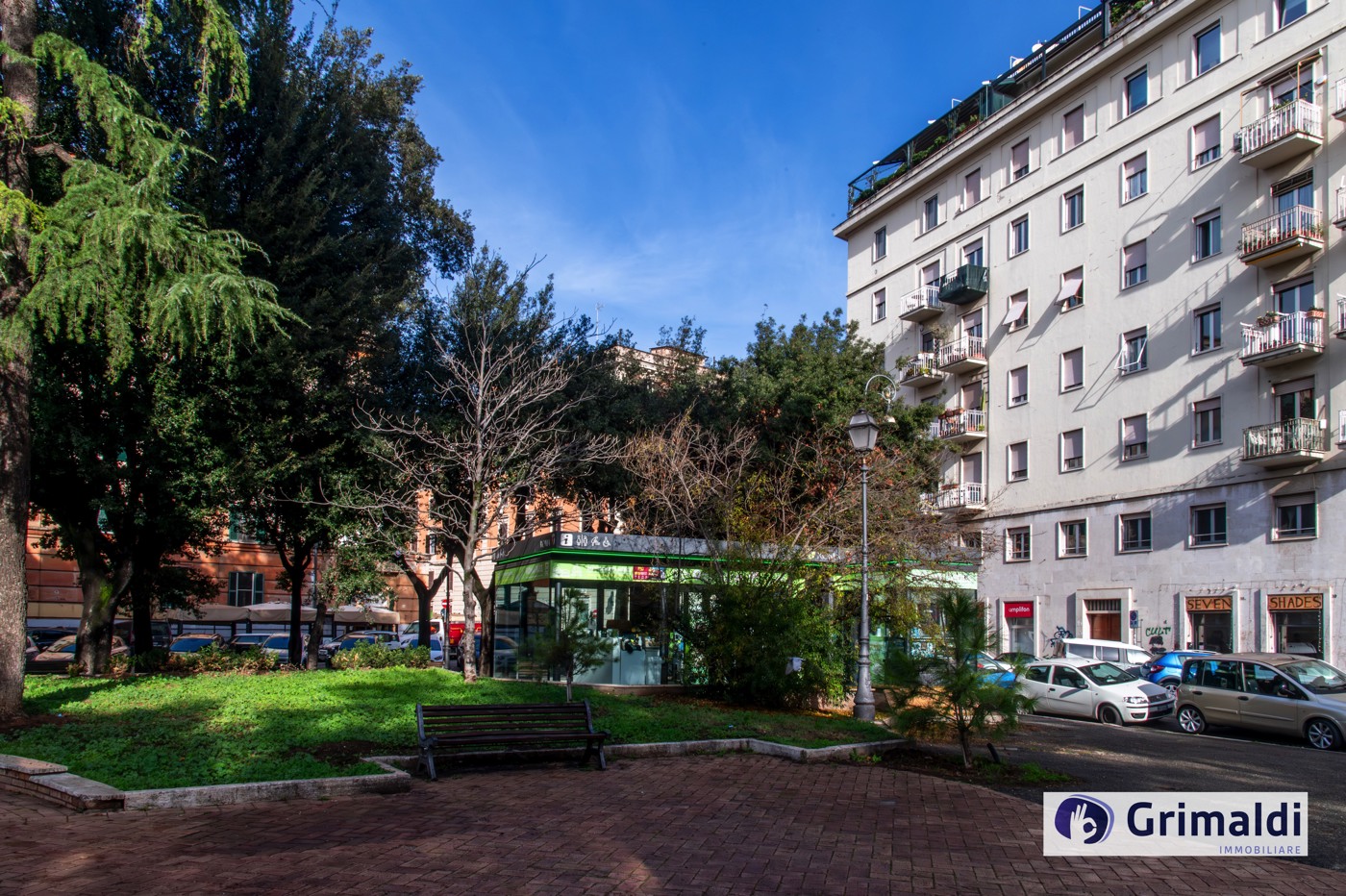 Trilocale arredato in affitto a Roma