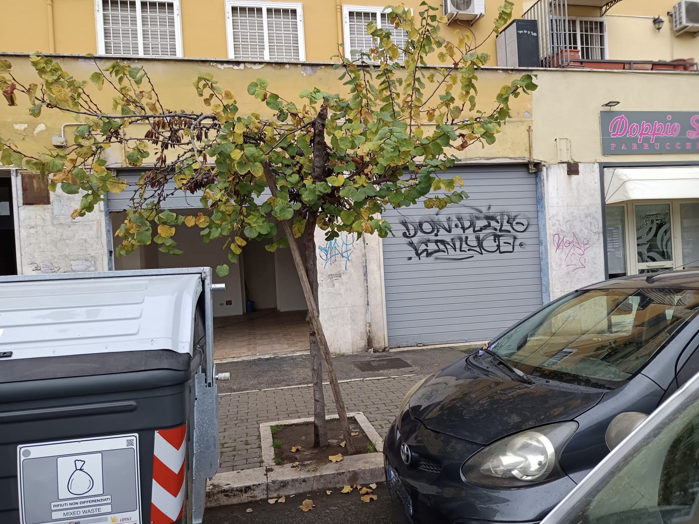 Negozio in vendita a Roma