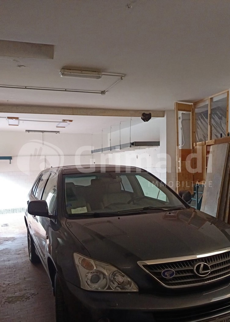 Magazzino in affitto a Roma