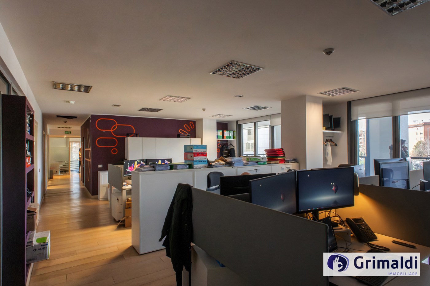 Ufficio con box doppio a Roma