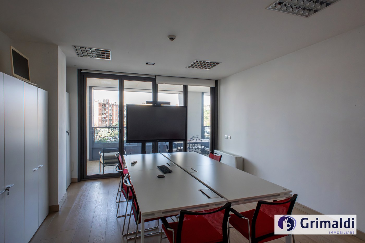 Ufficio con box doppio a Roma