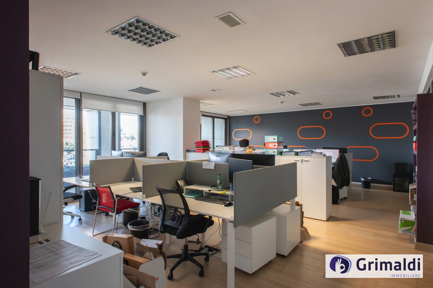 Ufficio con box doppio a Roma