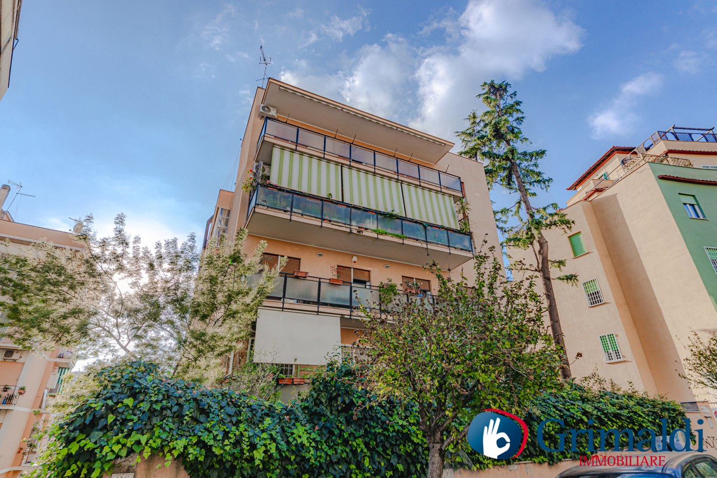 Quadrilocale da ristrutturare a Roma