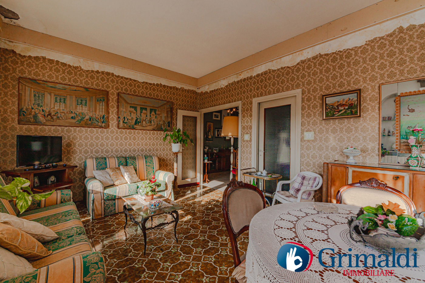 Quadrilocale da ristrutturare a Roma