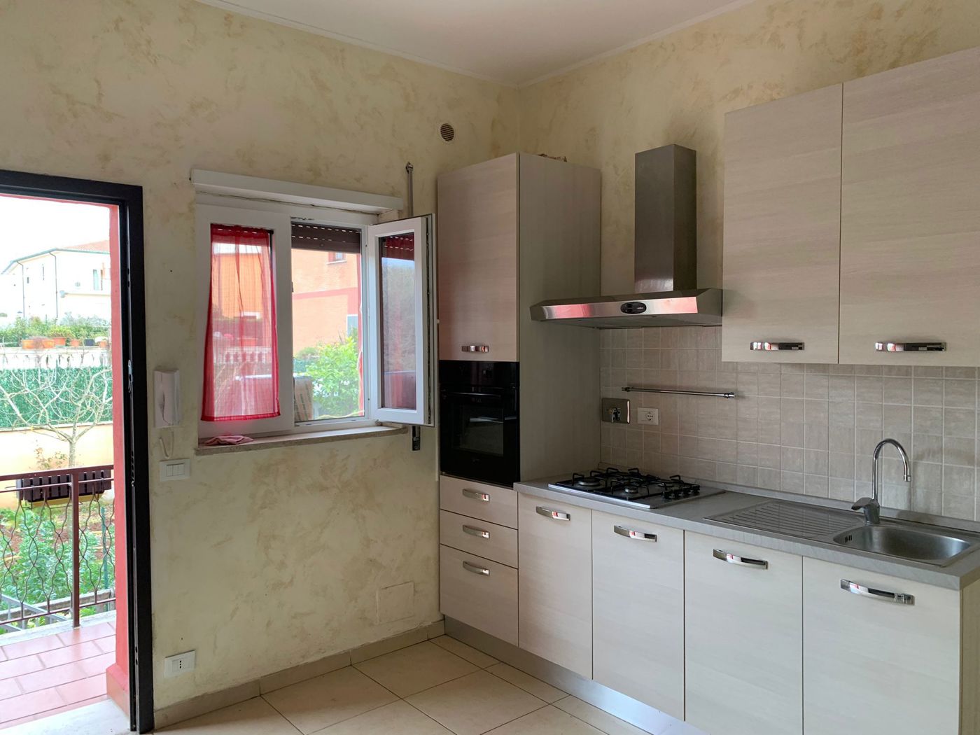 Bilocale ristrutturato a Roma