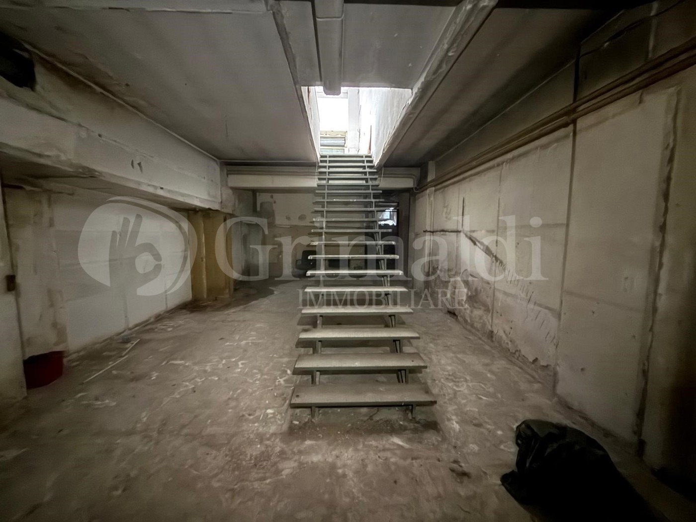 Negozio in affitto a Roma