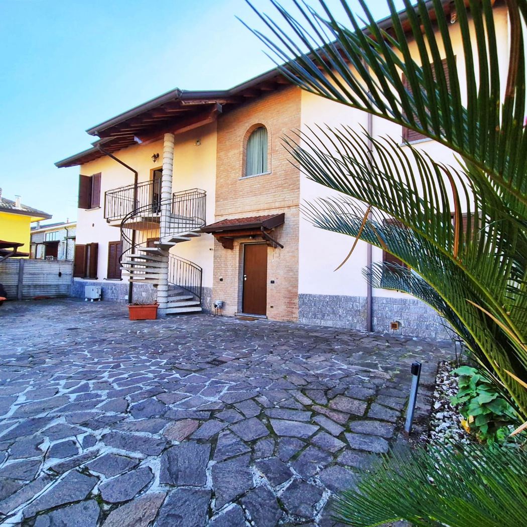 Bilocale in vendita a Nova Milanese