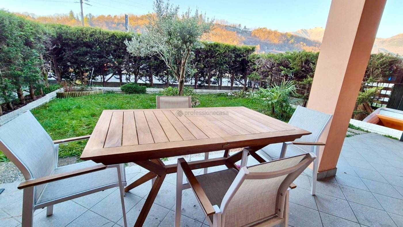 Bilocale in vendita a Colico