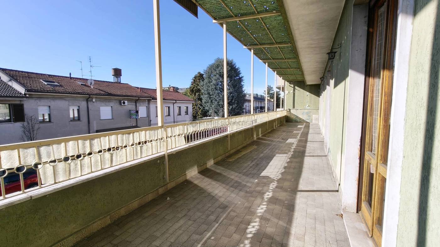 Appartamento con box a Cesano Maderno