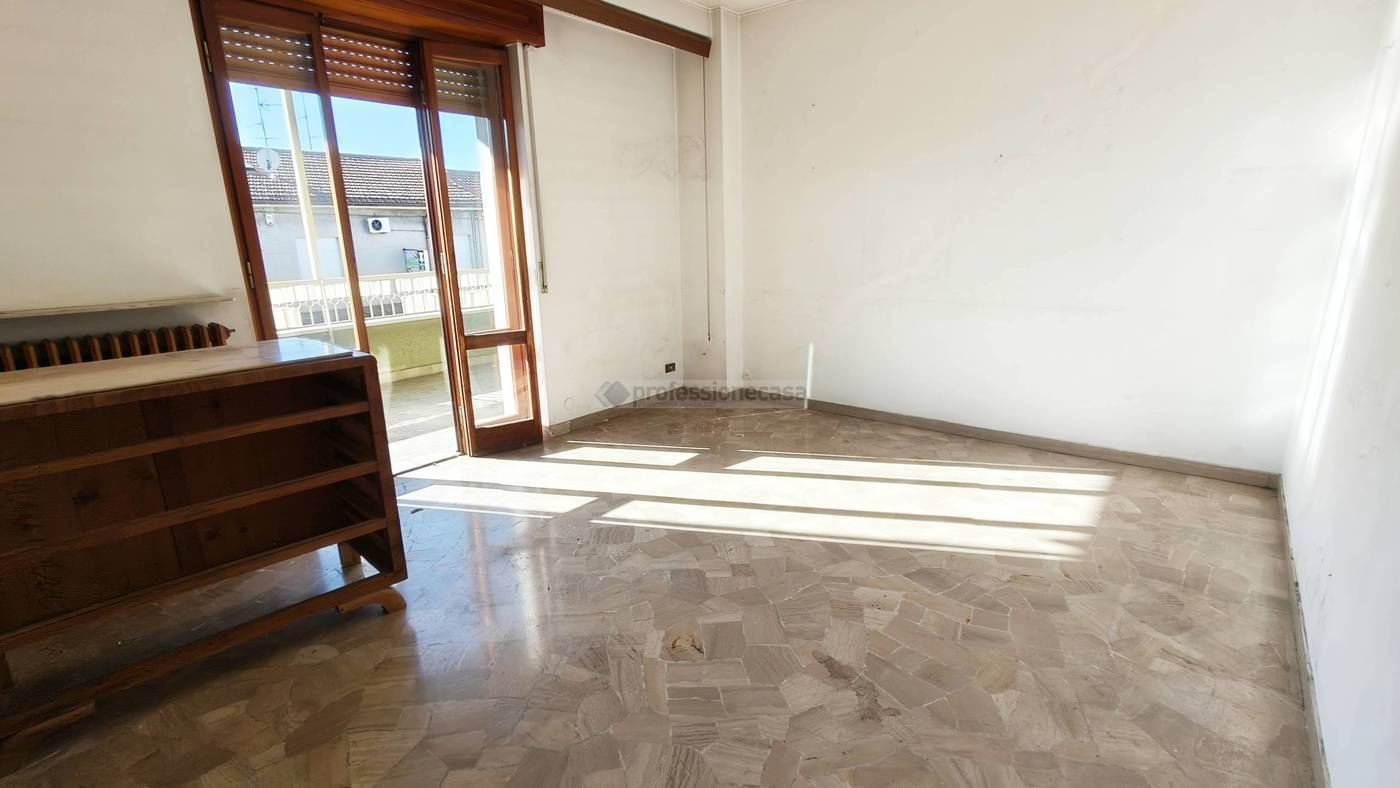 Appartamento con box a Cesano Maderno