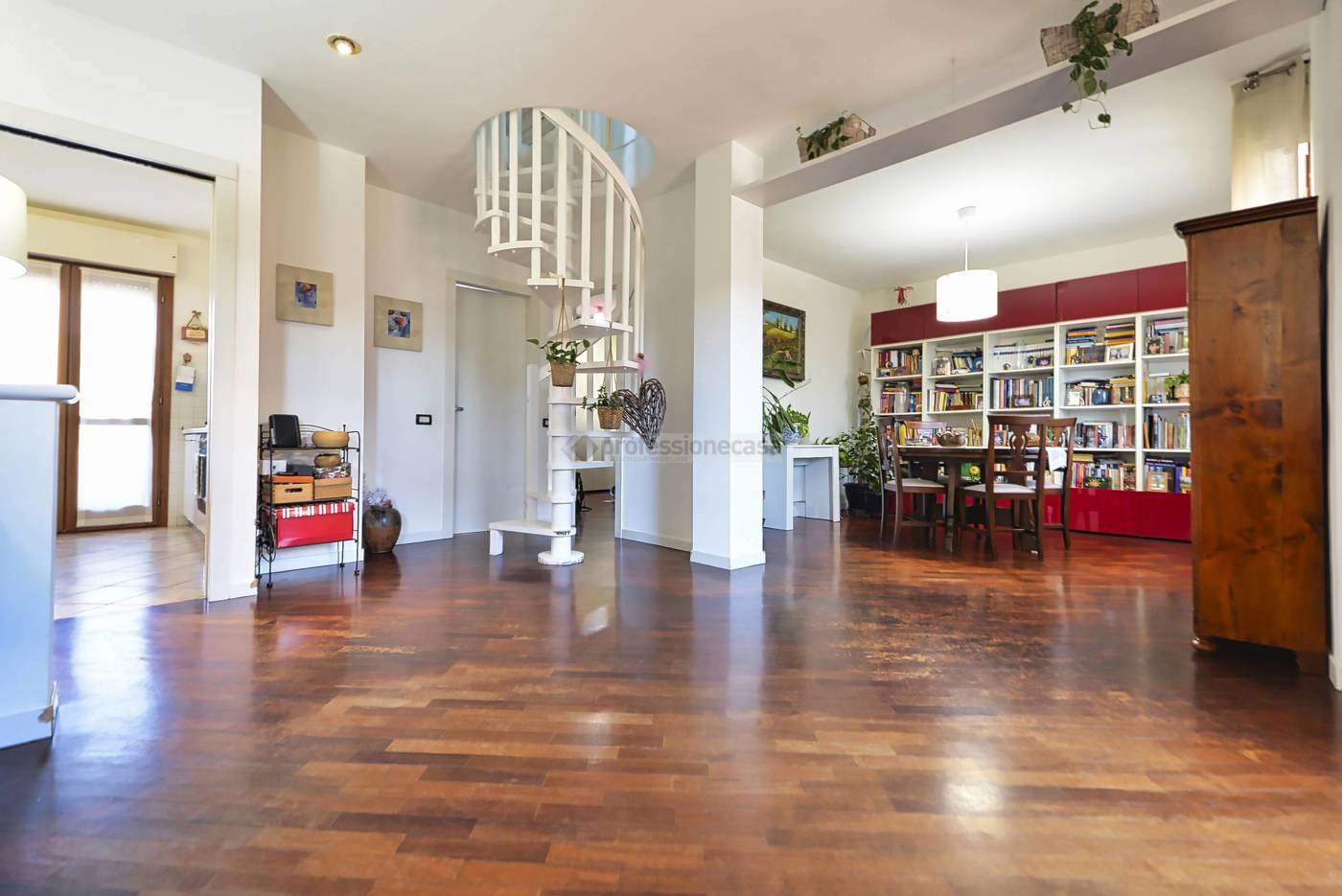 Quadrilocale in vendita a Desio