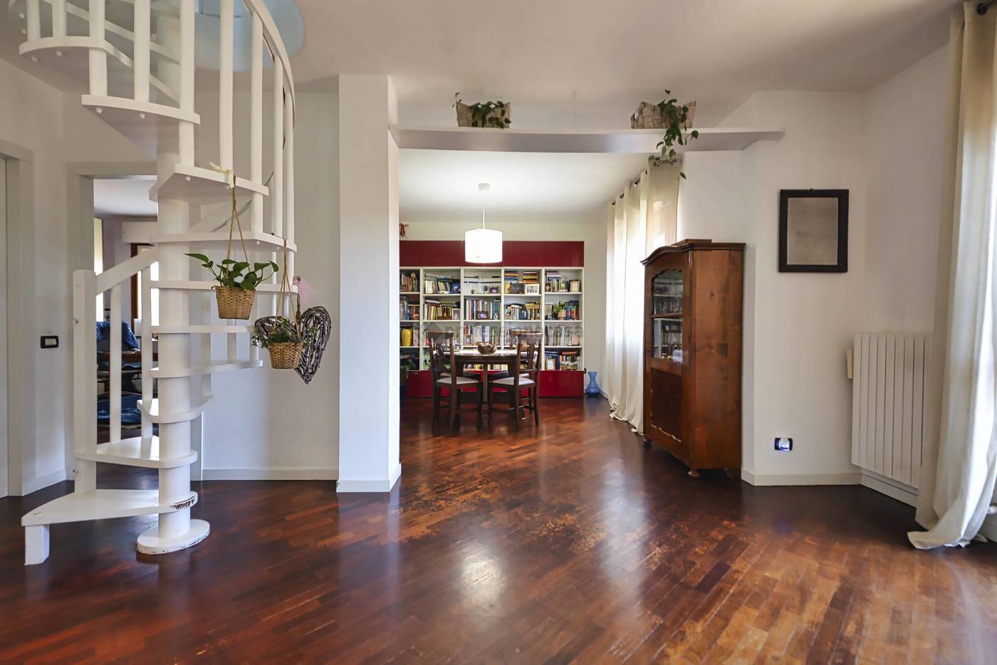 Quadrilocale in vendita a Desio