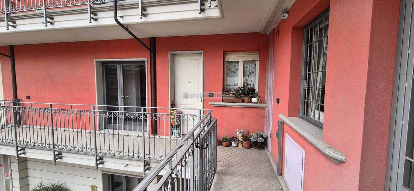 Monolocale in vendita a Desio