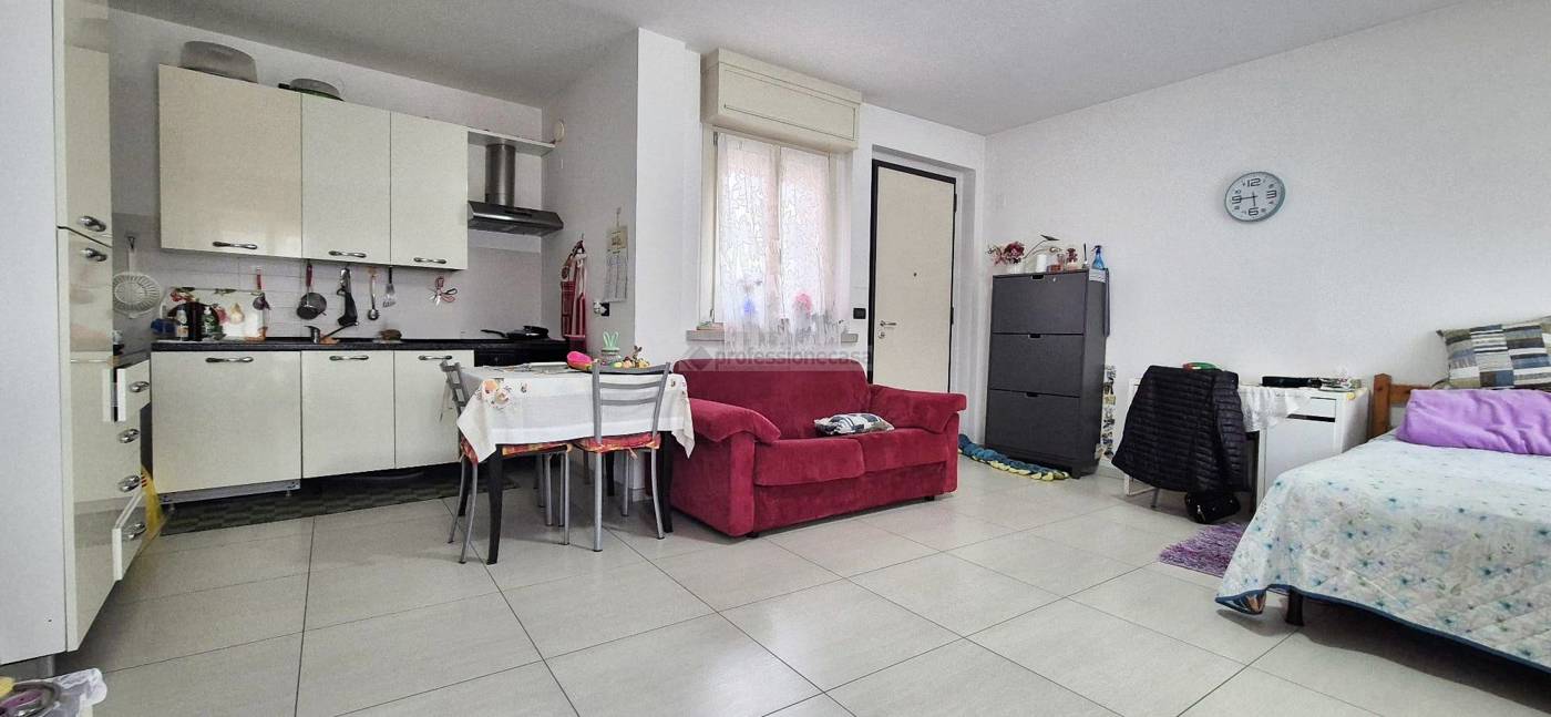 Monolocale in vendita a Desio