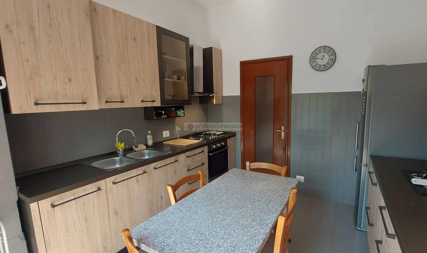 Trilocale in vendita a Veduggio con Colzano