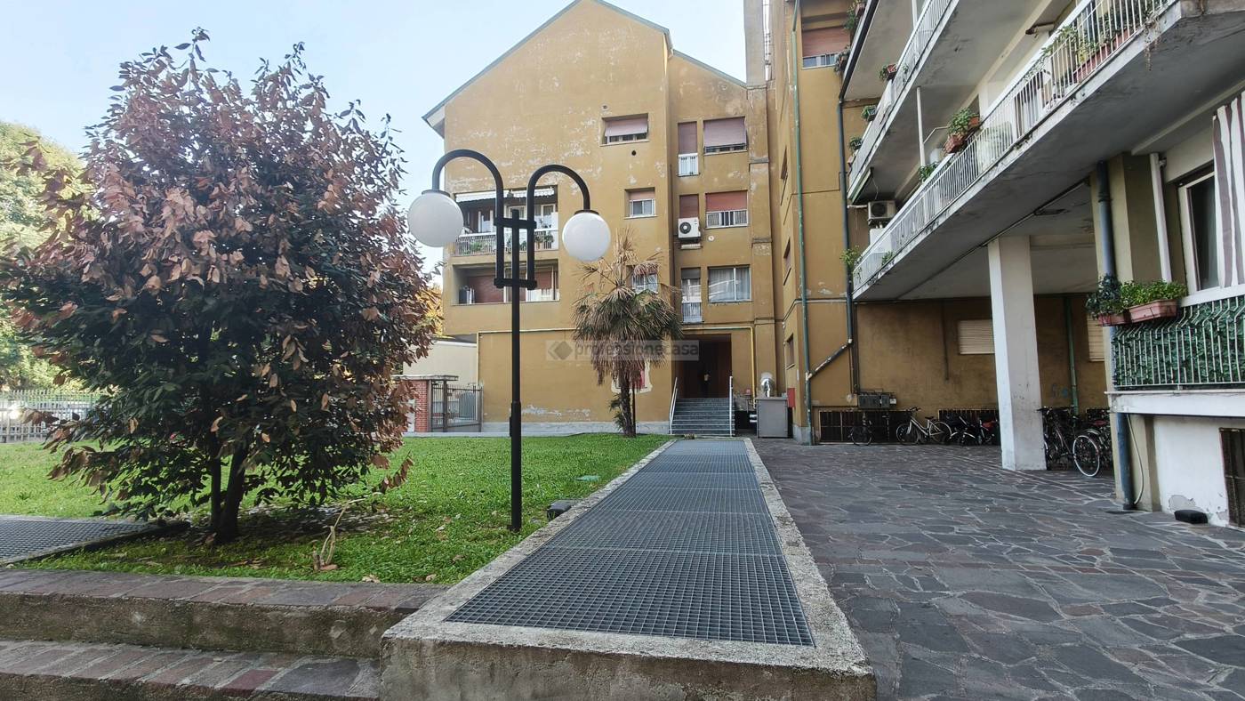 Trilocale in vendita a Limbiate