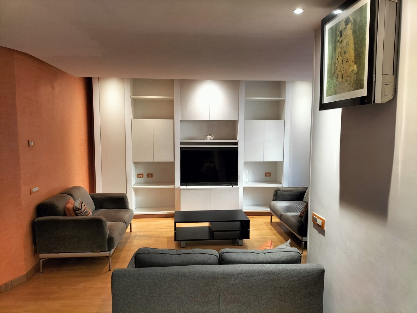 Trilocale arredato in affitto a Roma