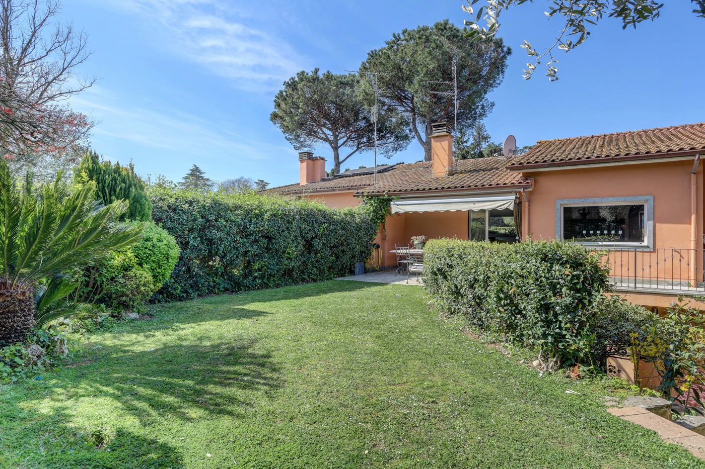 Villa con giardino a Roma