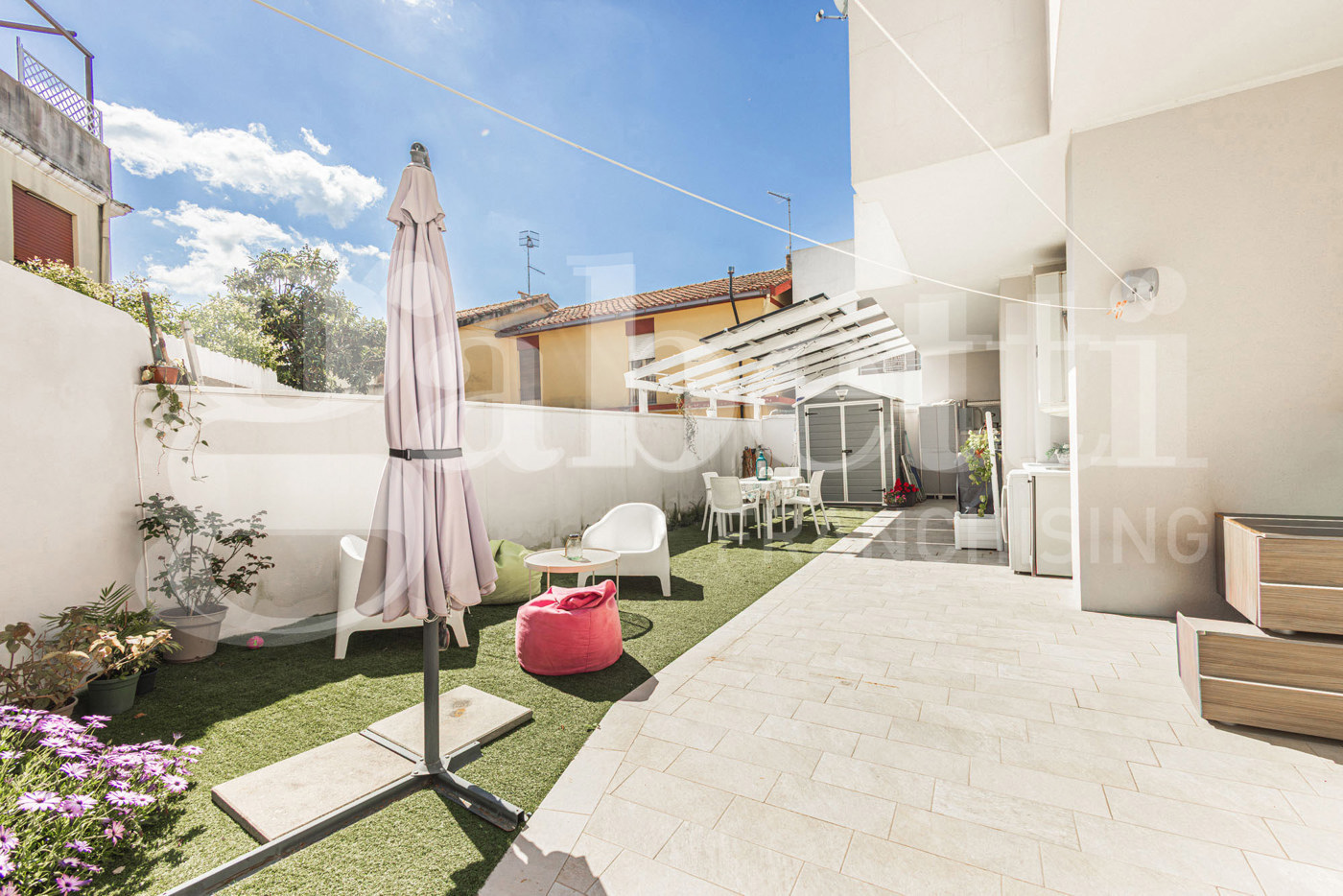 Trilocale con giardino a Sinnai