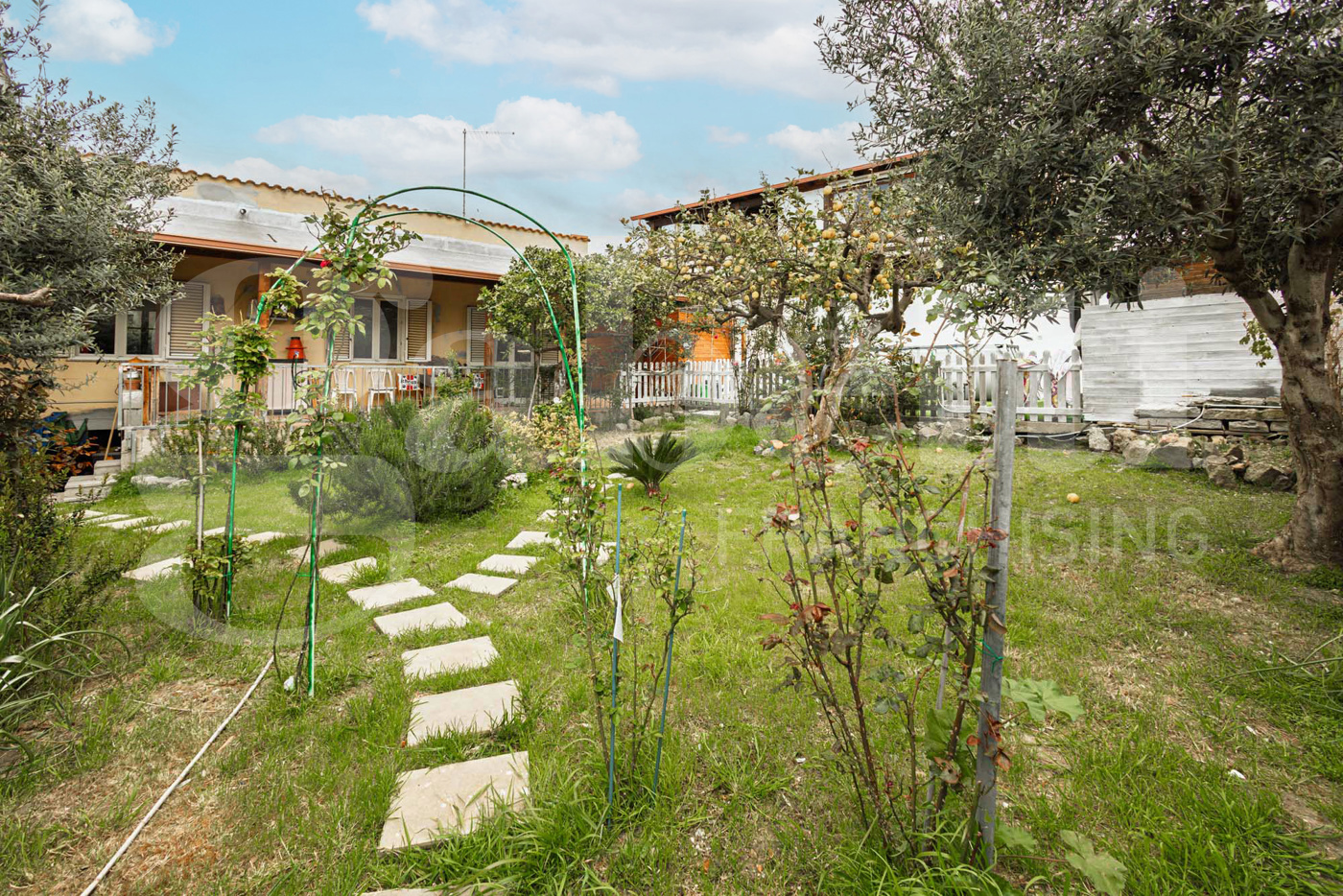 Casa indipendente con box doppio a Serdiana