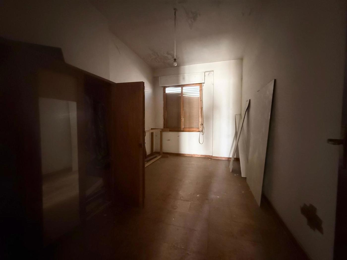 Trilocale da ristrutturare a Dolianova