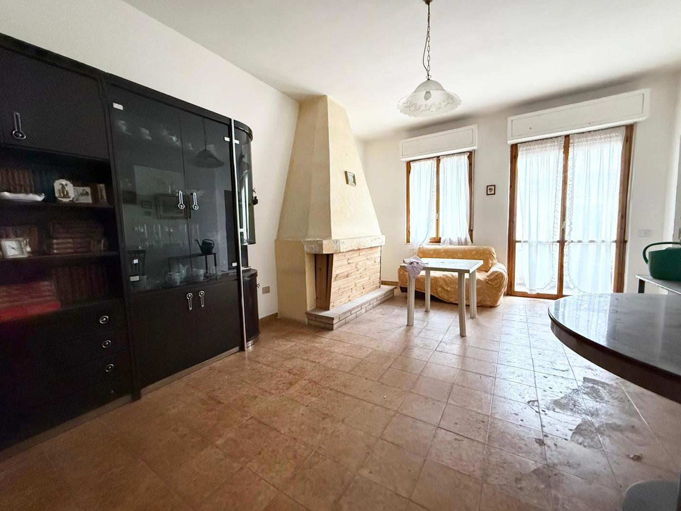 Trilocale da ristrutturare a Dolianova