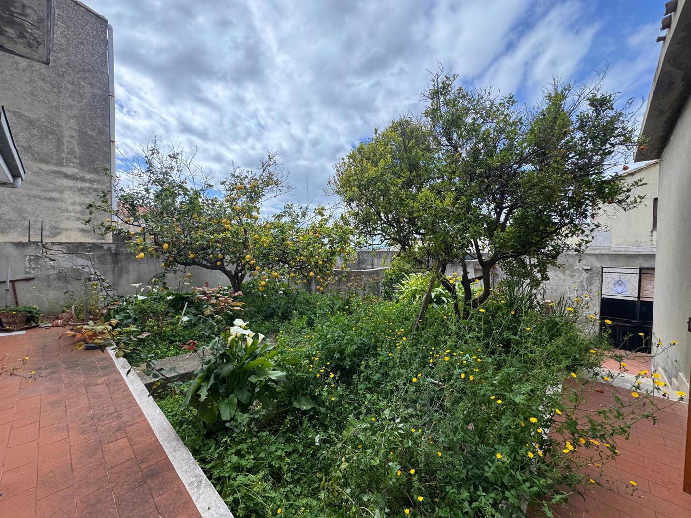 Casa indipendente con giardino a Sinnai