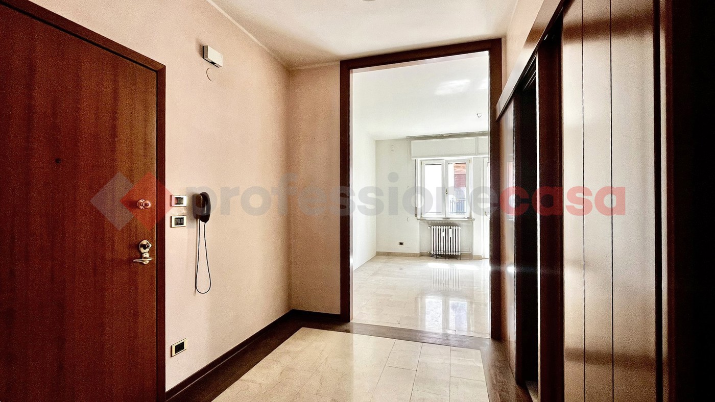 Appartamento con box a Verona