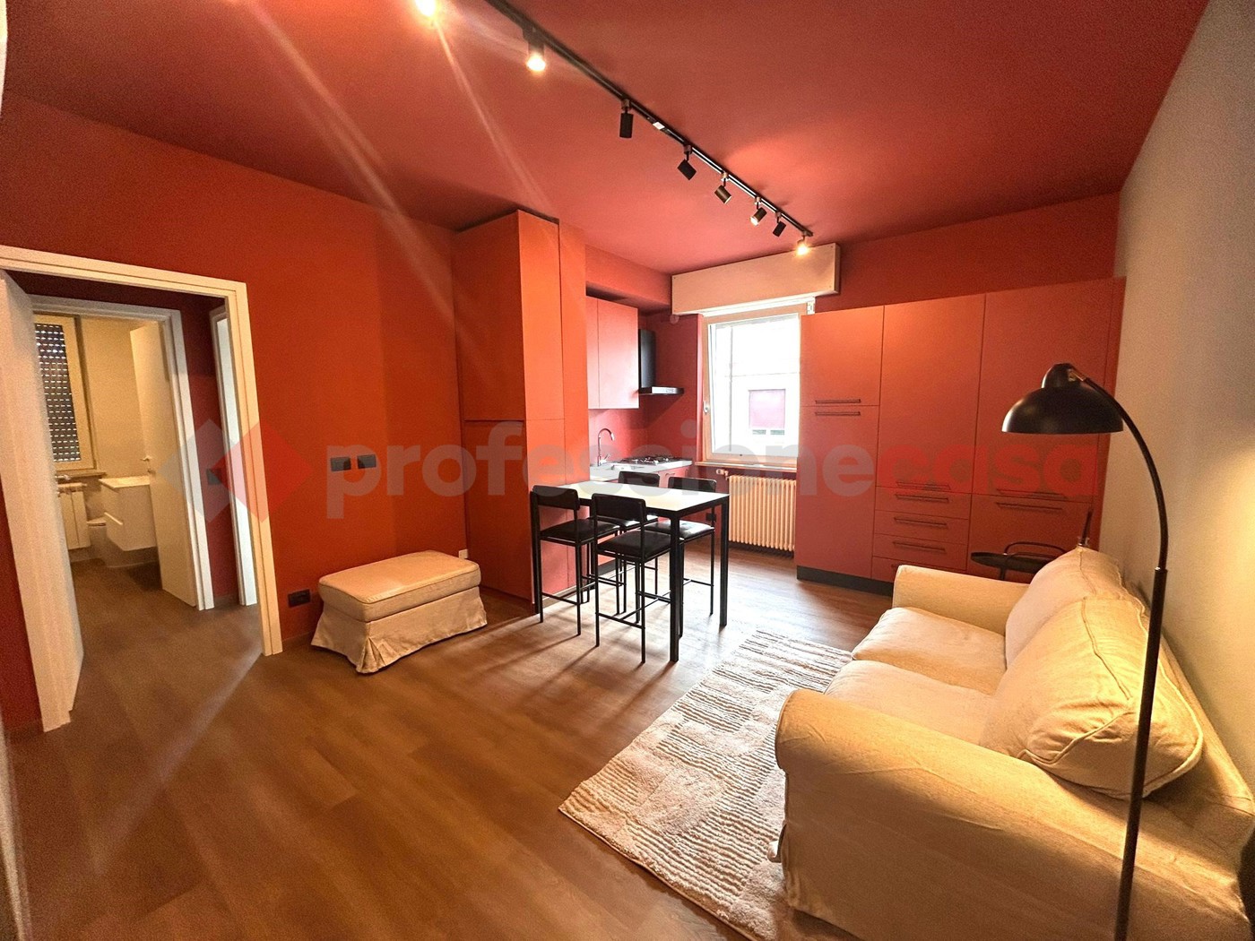 Bilocale arredato in affitto a Verona