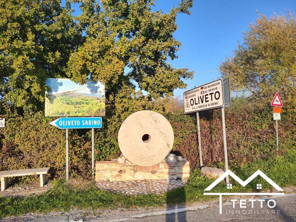 Terreno in vendita a Torricella in Sabina