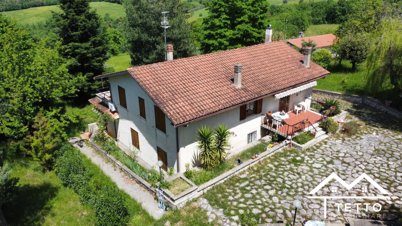 Villa in vendita a Casperia