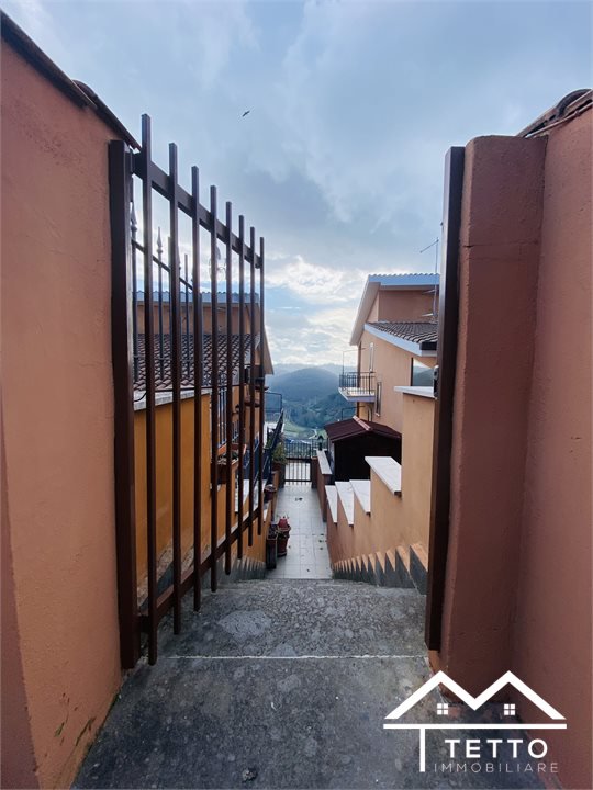 Casa indipendente in vendita a Ponzano Romano