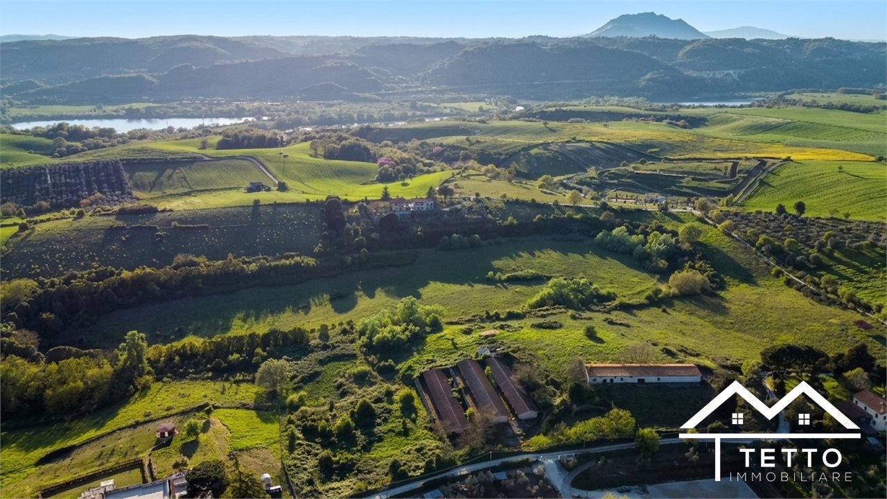 Rustico in vendita a Montopoli di Sabina