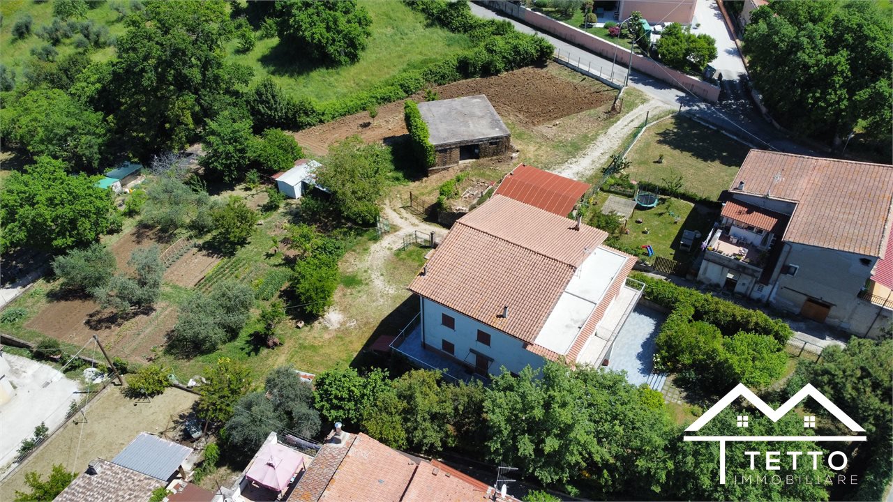 Villa in vendita a Forano