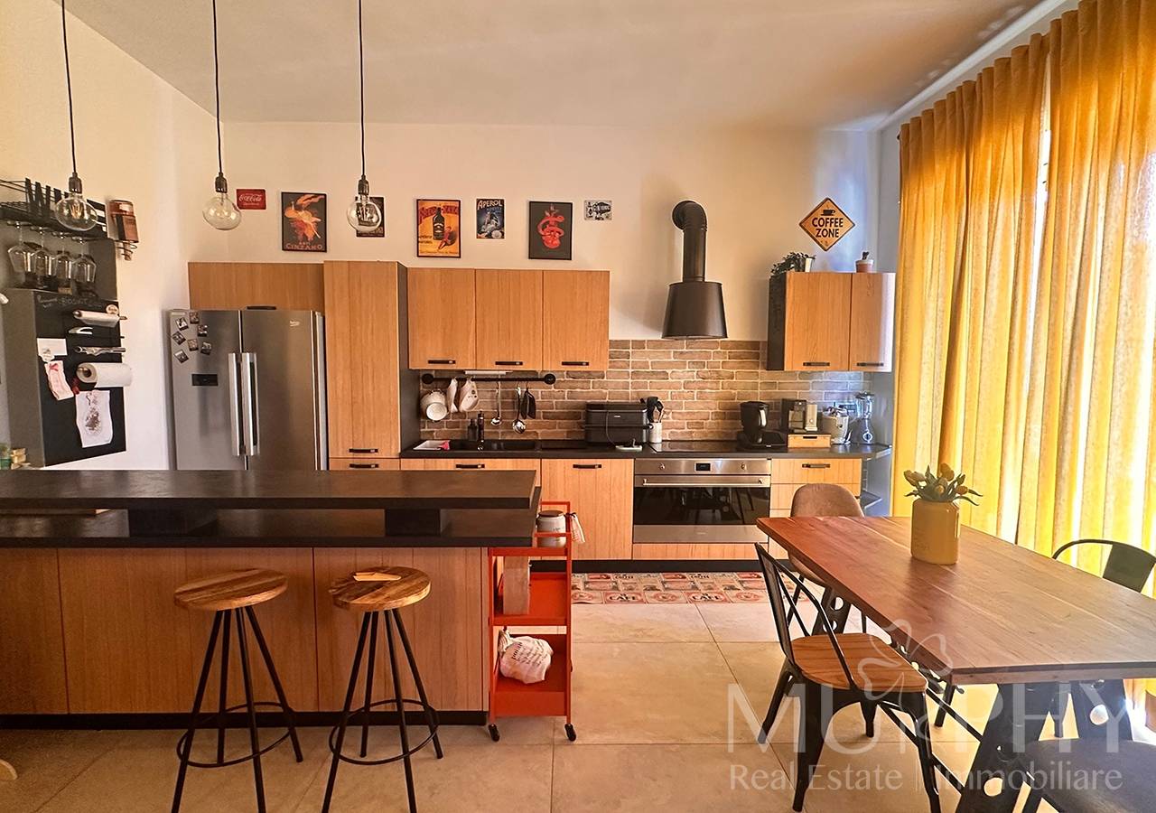 Quadrilocale in vendita a La Maddalena, Centro Storico