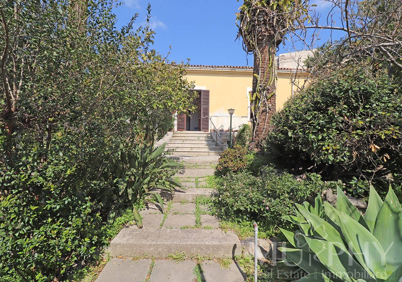 Casa semi-indipendente in vendita a La Maddalena