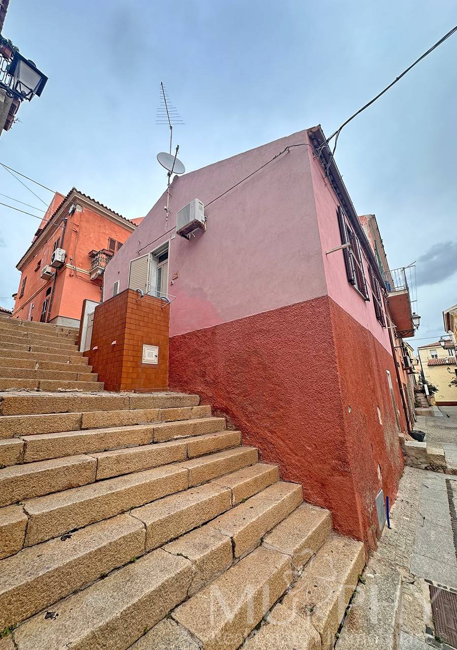 Casa indipendente in vendita a La Maddalena, Centro Storico