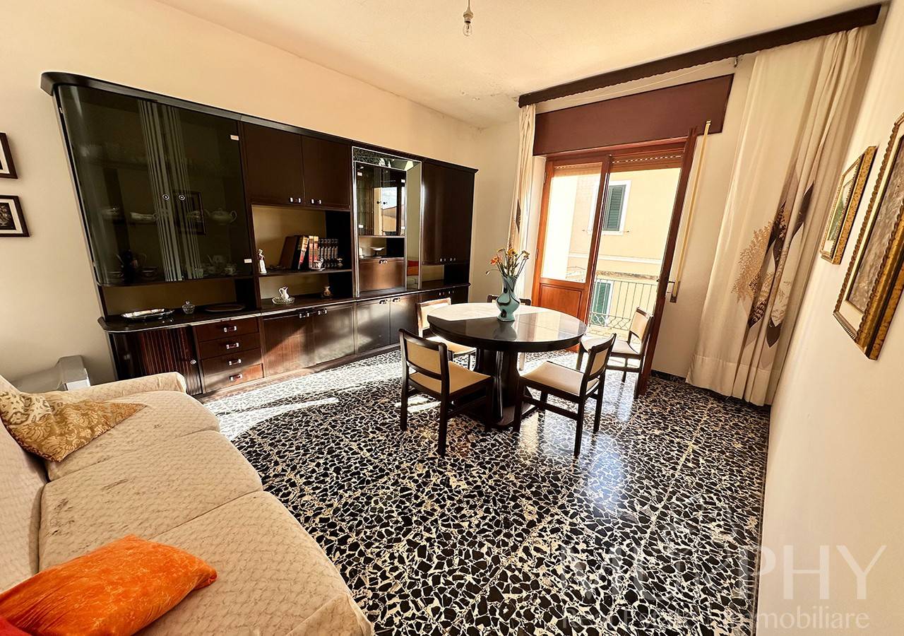 Appartamento in vendita a La Maddalena, Centro Storico