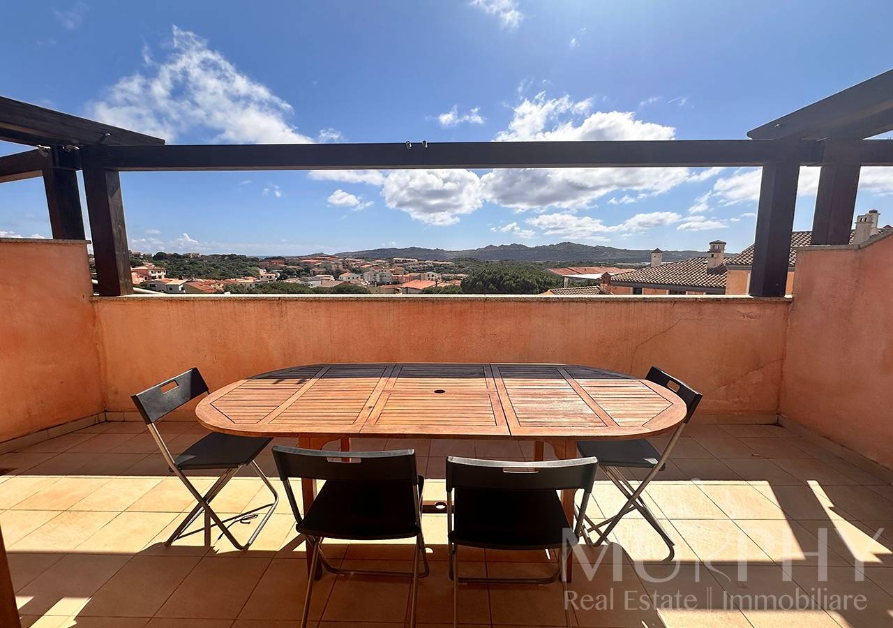 Trilocale in vendita a La Maddalena, Cala Chiesa