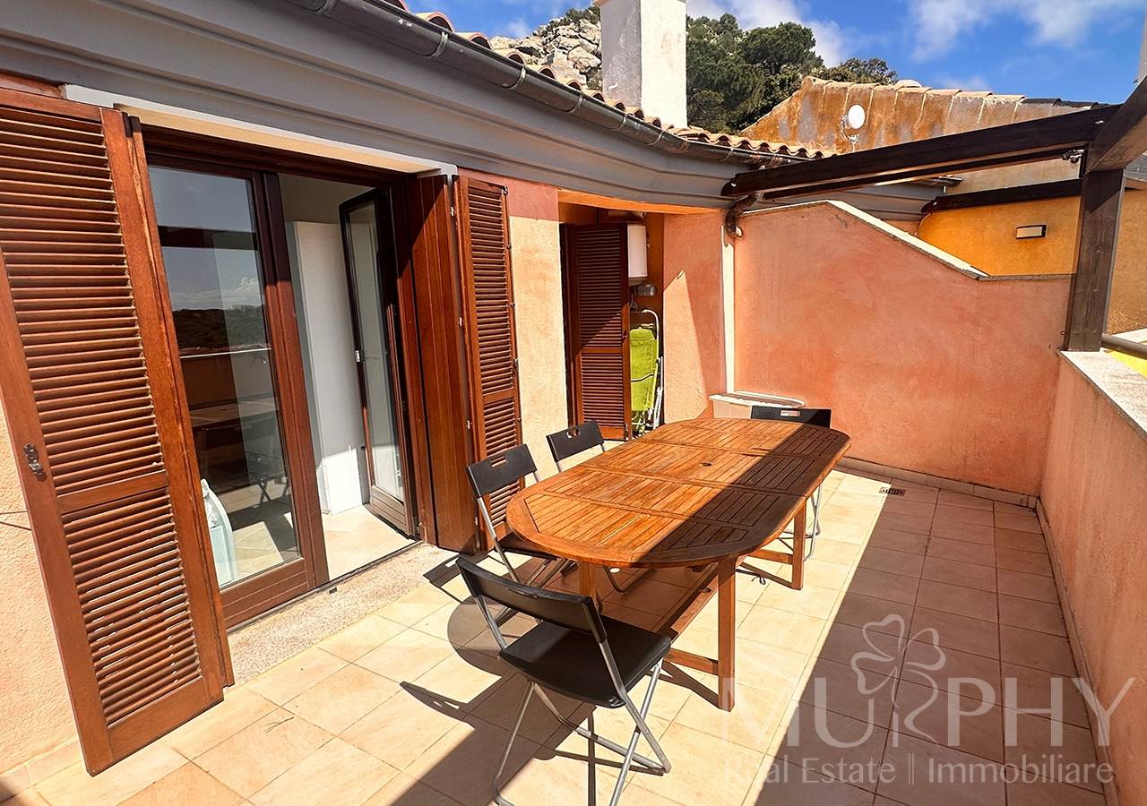 Trilocale in vendita a La Maddalena, Cala Chiesa