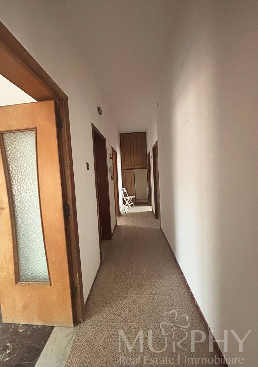 Trilocale in vendita a La Maddalena, Centro Storico