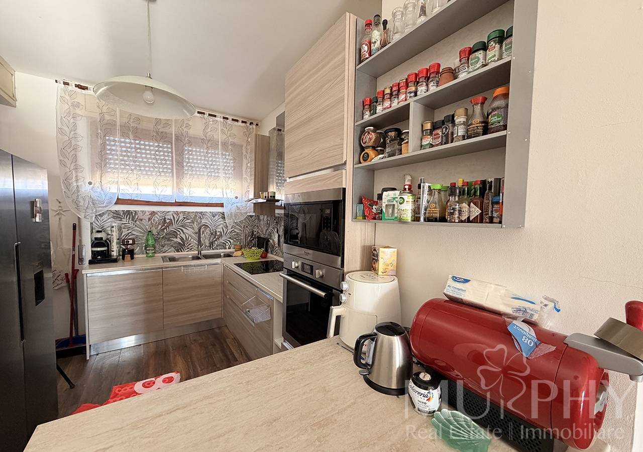 Trilocale in vendita a La Maddalena, Centro Storico