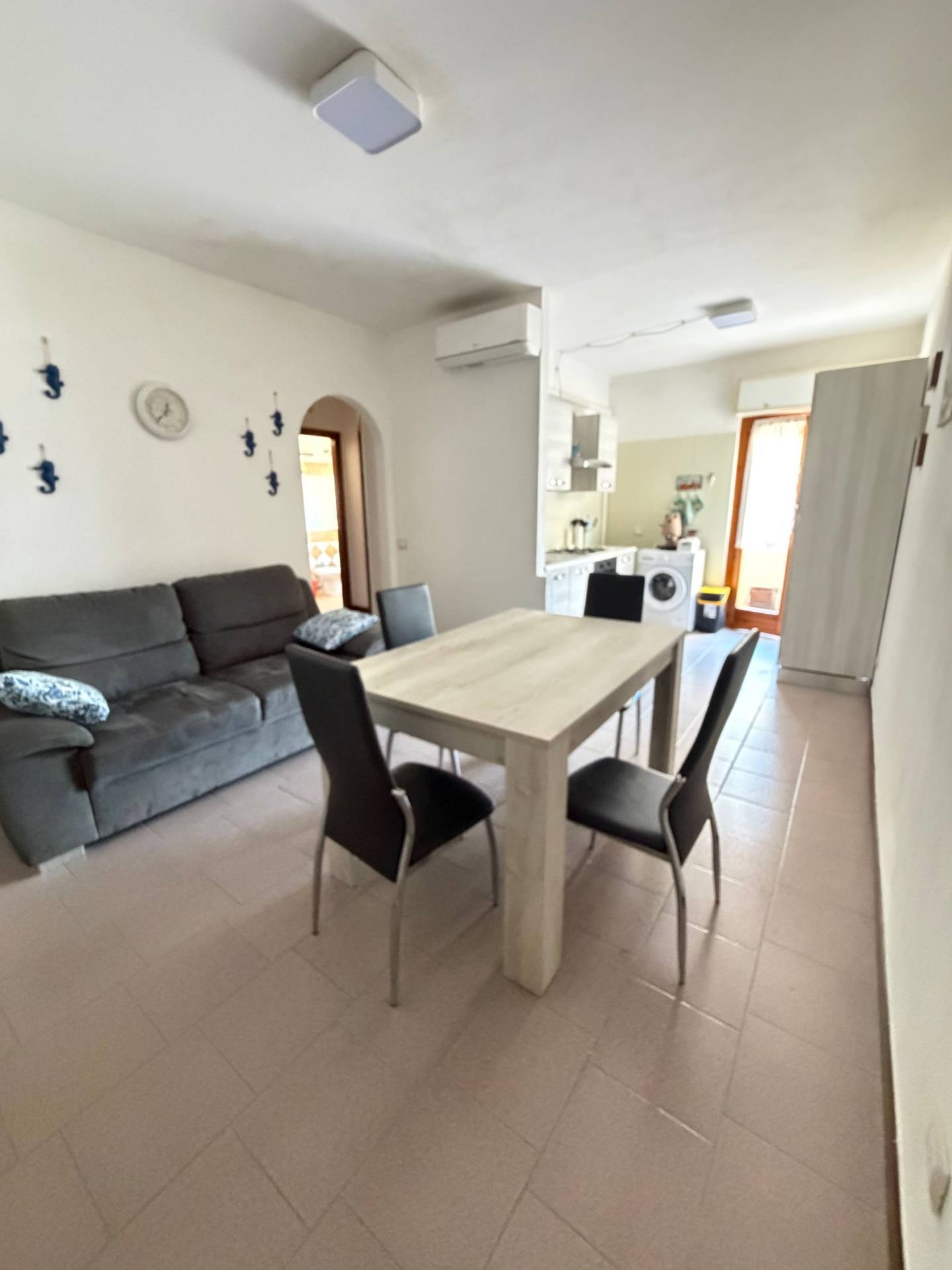 Appartamento in vendita a La Maddalena