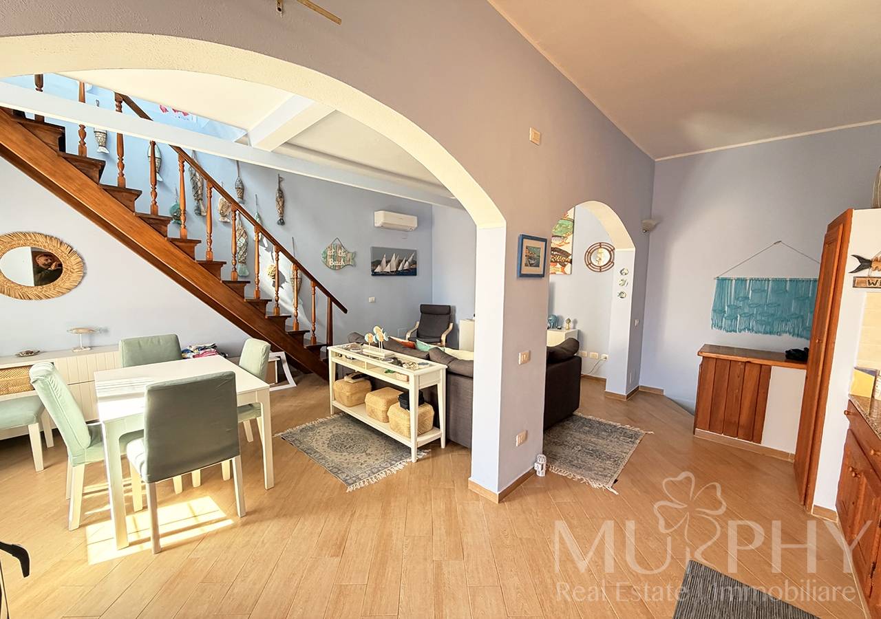 Casa semi-indipendente in vendita a La Maddalena, Cala Gavetta