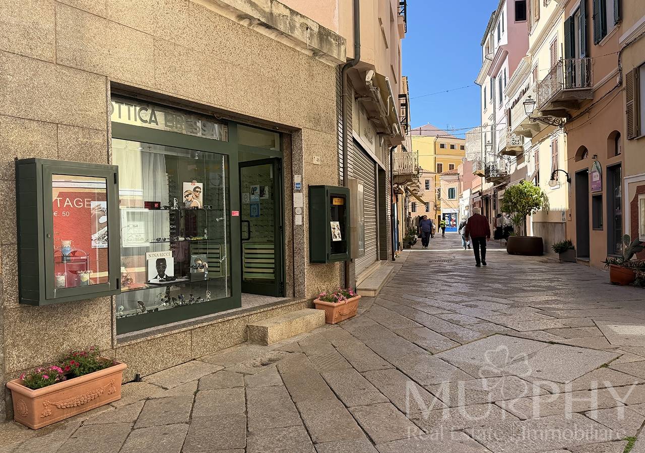 Attivit commerciale in vendita a La Maddalena, Centro Storico