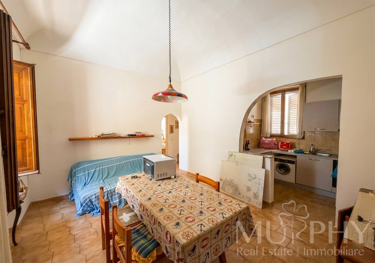 Trilocale in vendita a La Maddalena, Centro Storico
