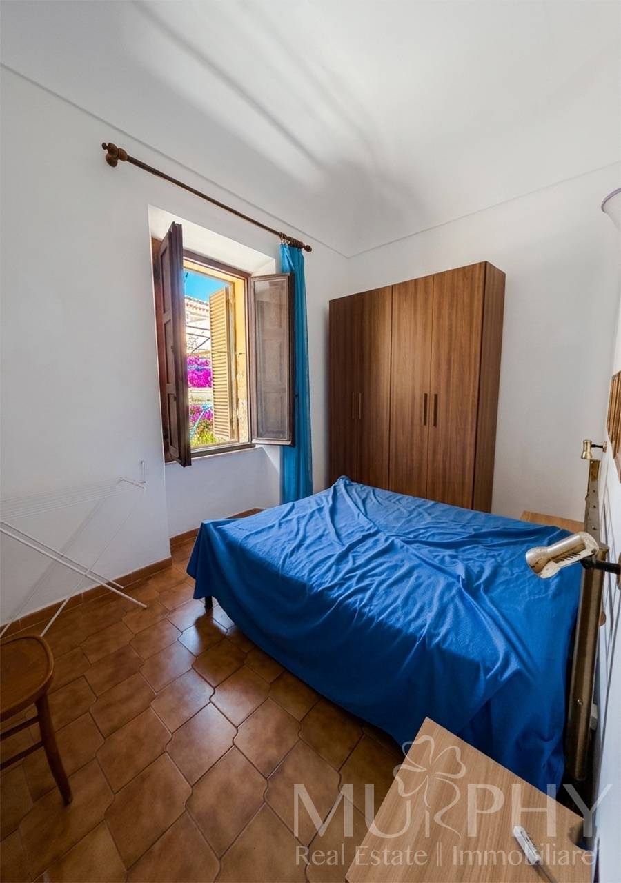 Trilocale in vendita a La Maddalena, Centro Storico